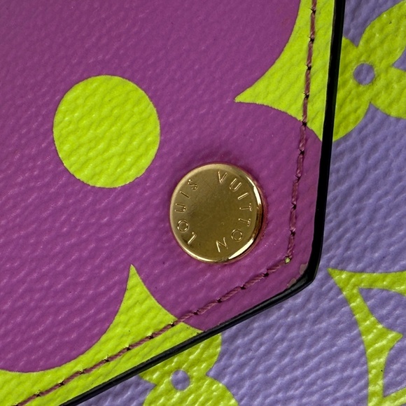 Louis Vuitton Zoe Giant Monogram Lilac Multicolor Flap Compact Wallet - Picture 8 of 16